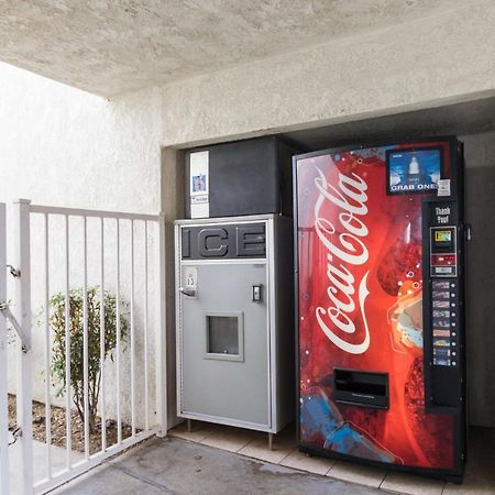 Motel 6 Hemet Dış mekan fotoğraf
