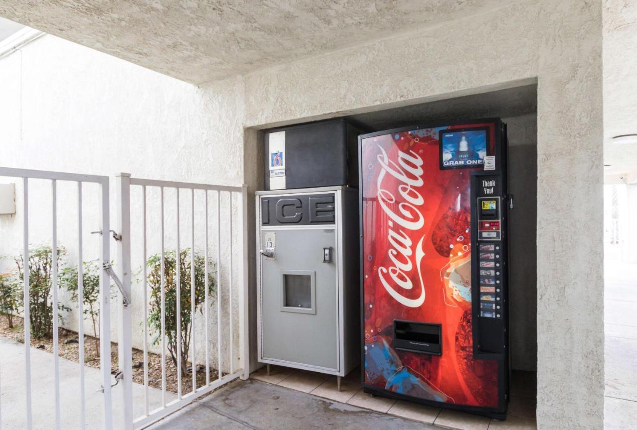 Motel 6 Hemet Dış mekan fotoğraf