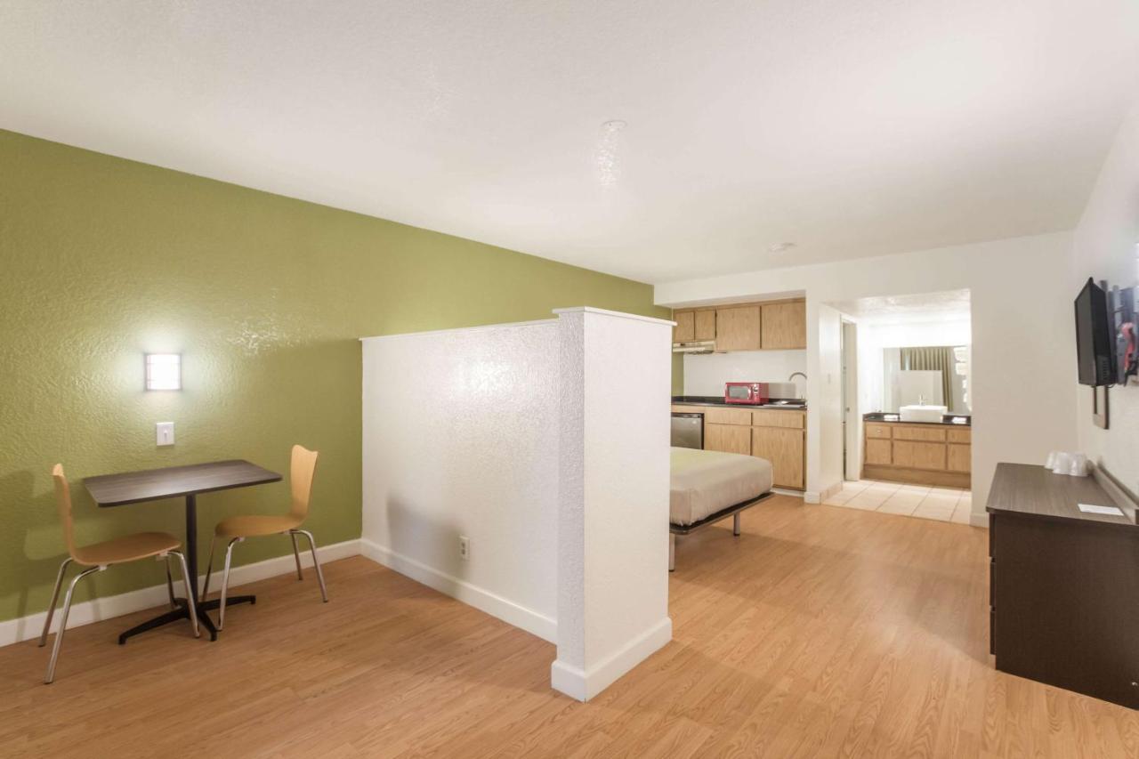 Motel 6 Hemet Dış mekan fotoğraf