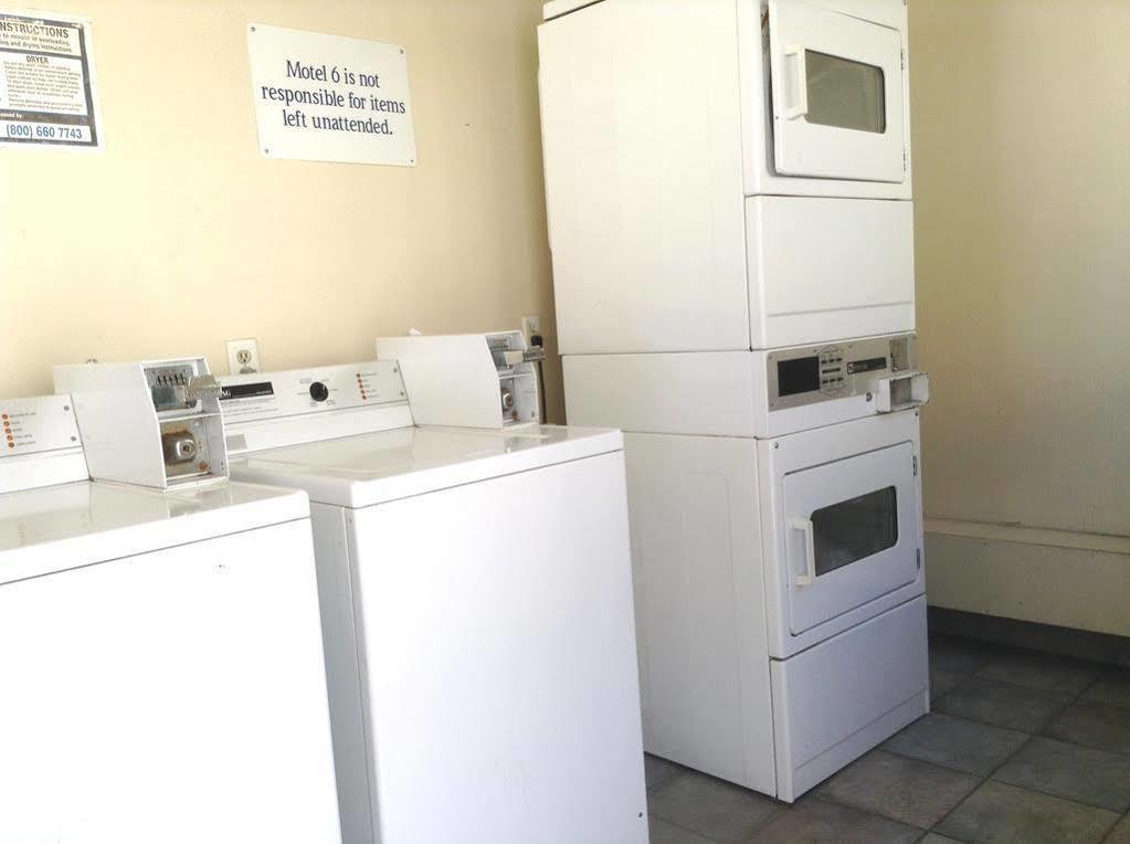 Motel 6 Hemet Dış mekan fotoğraf
