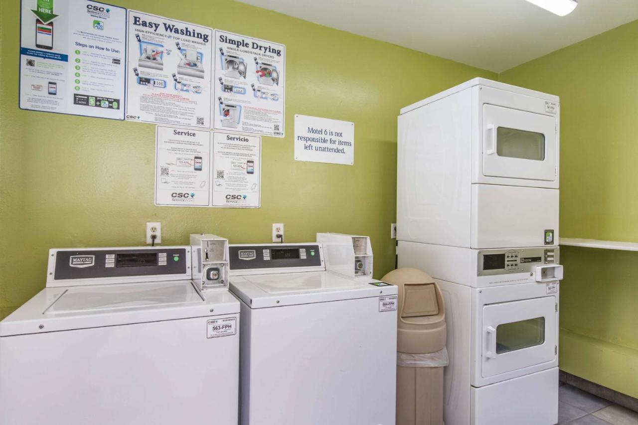 Motel 6 Hemet Dış mekan fotoğraf