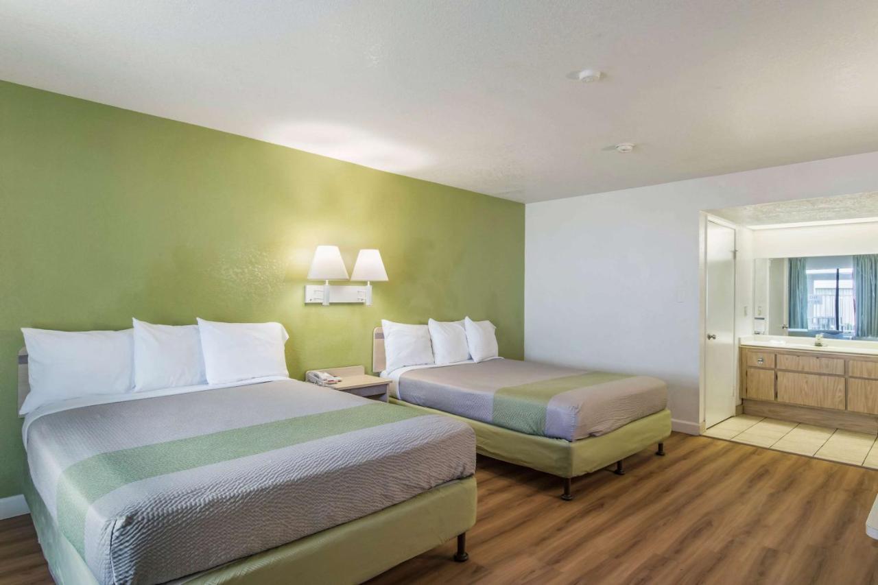 Motel 6 Hemet Dış mekan fotoğraf