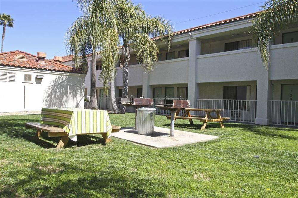Motel 6 Hemet Olanaklar fotoğraf